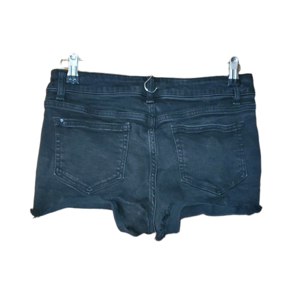 Hot Topic Blackheart Low Rise Rivet Short - Picture 4 of 6